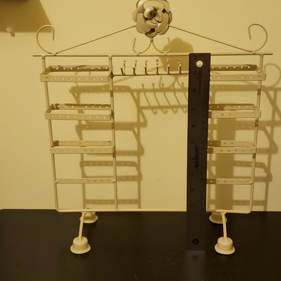 Jewelry Rack - Picture 3 of 5